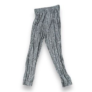 H&M stretchy joggers